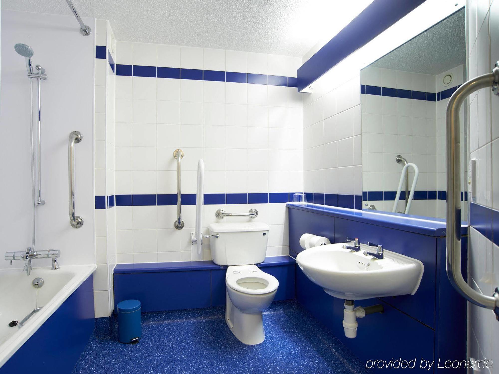 Travelodge Liverpool Central ภายนอก รูปภาพ